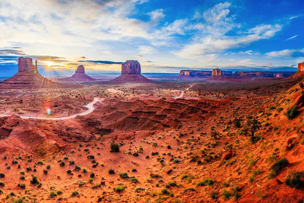 The Red Rock Scenic Byway in Arizona is an iconic US summer road trip.